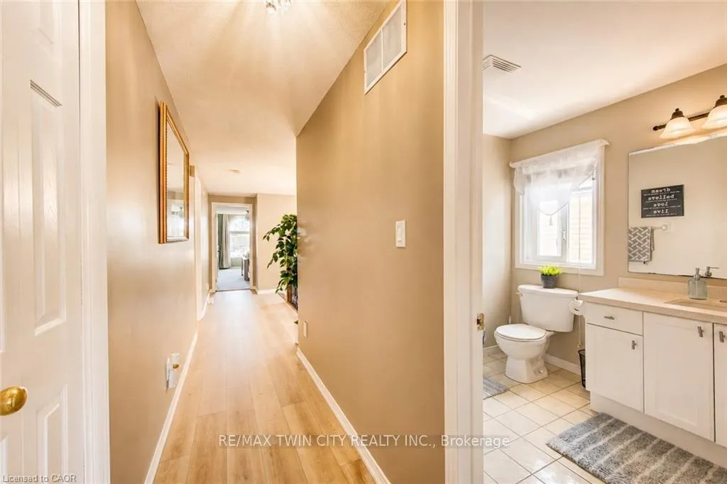 Photo 20 of 913 Copper Leaf Crescent, Kitchener, Trussler — HOMEH