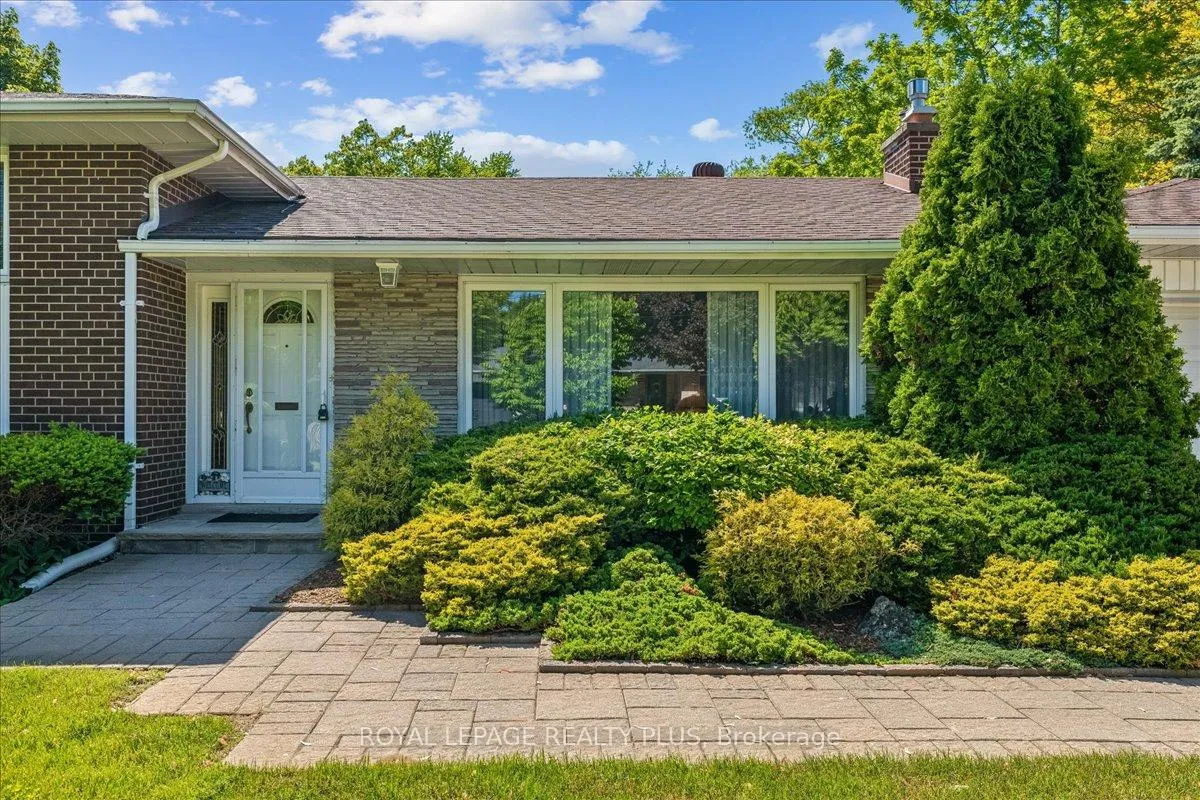 Photo 4 of 665 Vanessa Crescent, Mississauga, Lorne Park — HOMEH