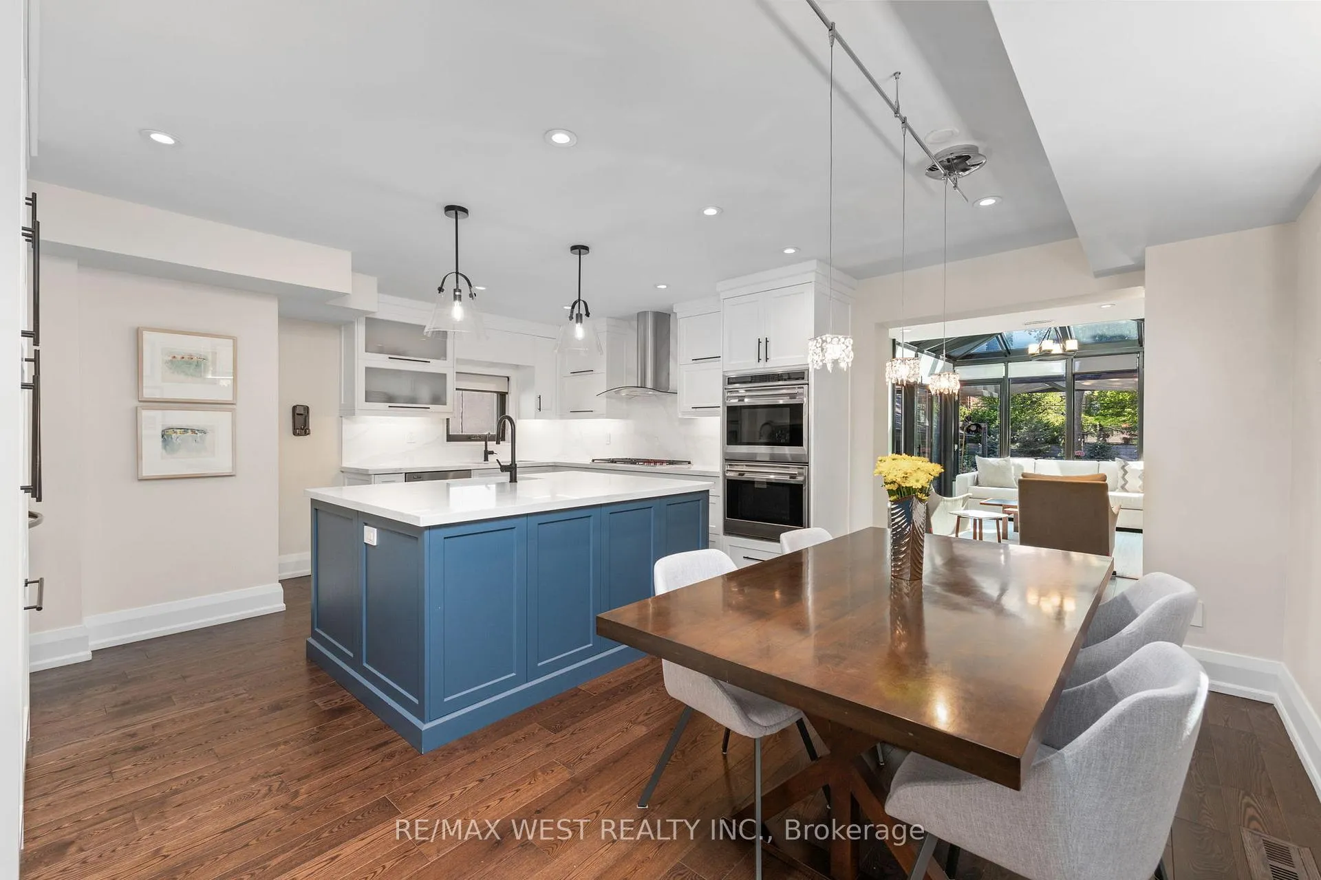 Photo 5 of 79 Elmsthorpe Avenue, Toronto, Forest Hill South — HOMEH