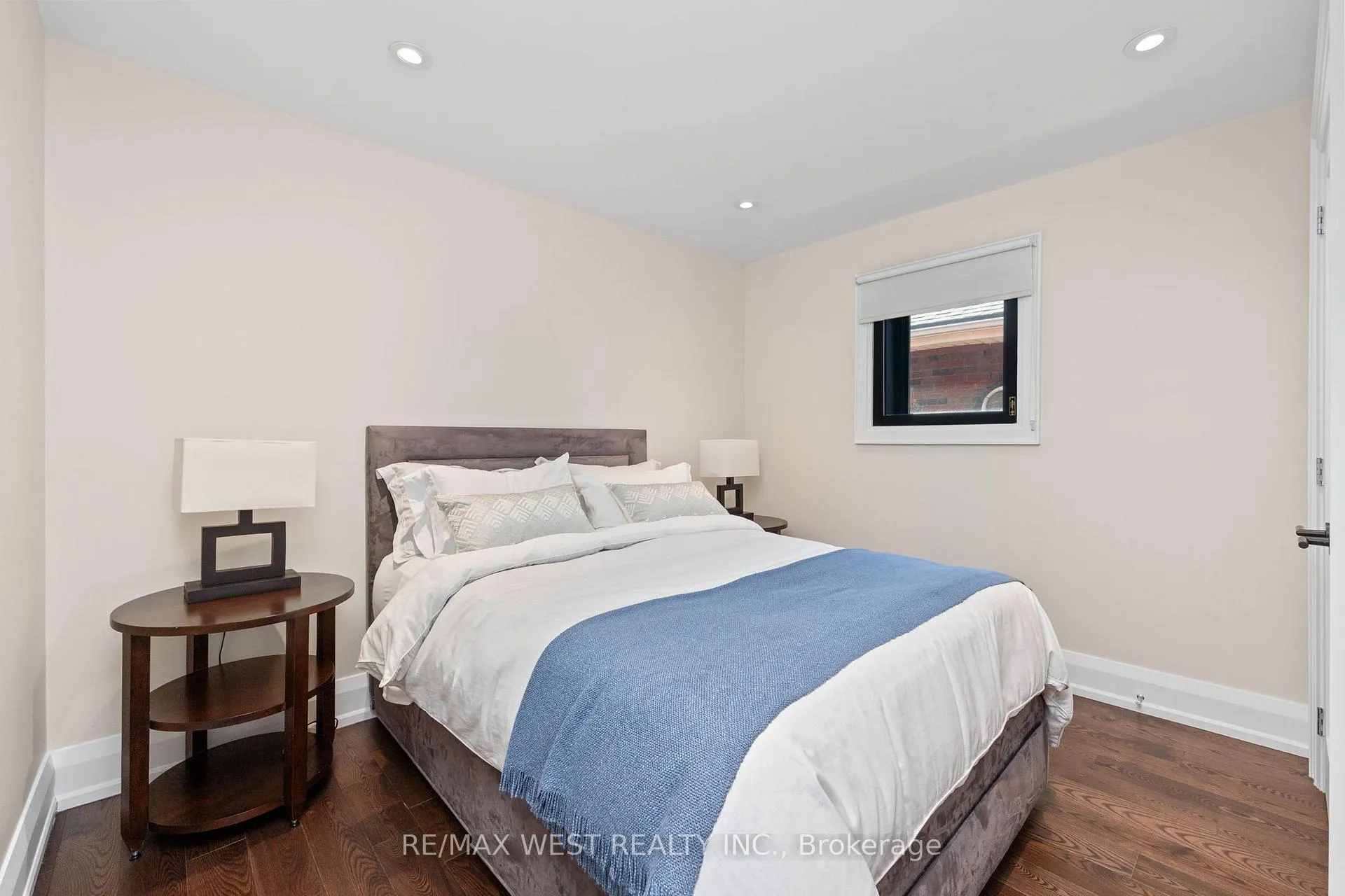 Photo 13 of 79 Elmsthorpe Avenue, Toronto, Forest Hill South — HOMEH