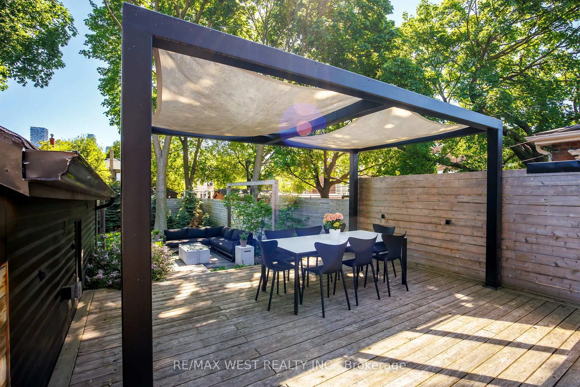 Photo 17 of 79 Elmsthorpe Avenue, Toronto, Forest Hill South — HOMEH