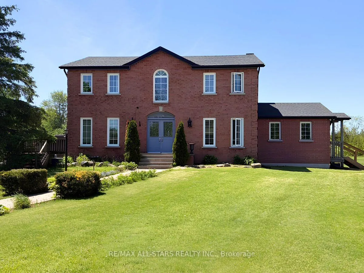 Photo 2 of 25472 Lakeridge Road, Georgina, Pefferlaw — HOMEH