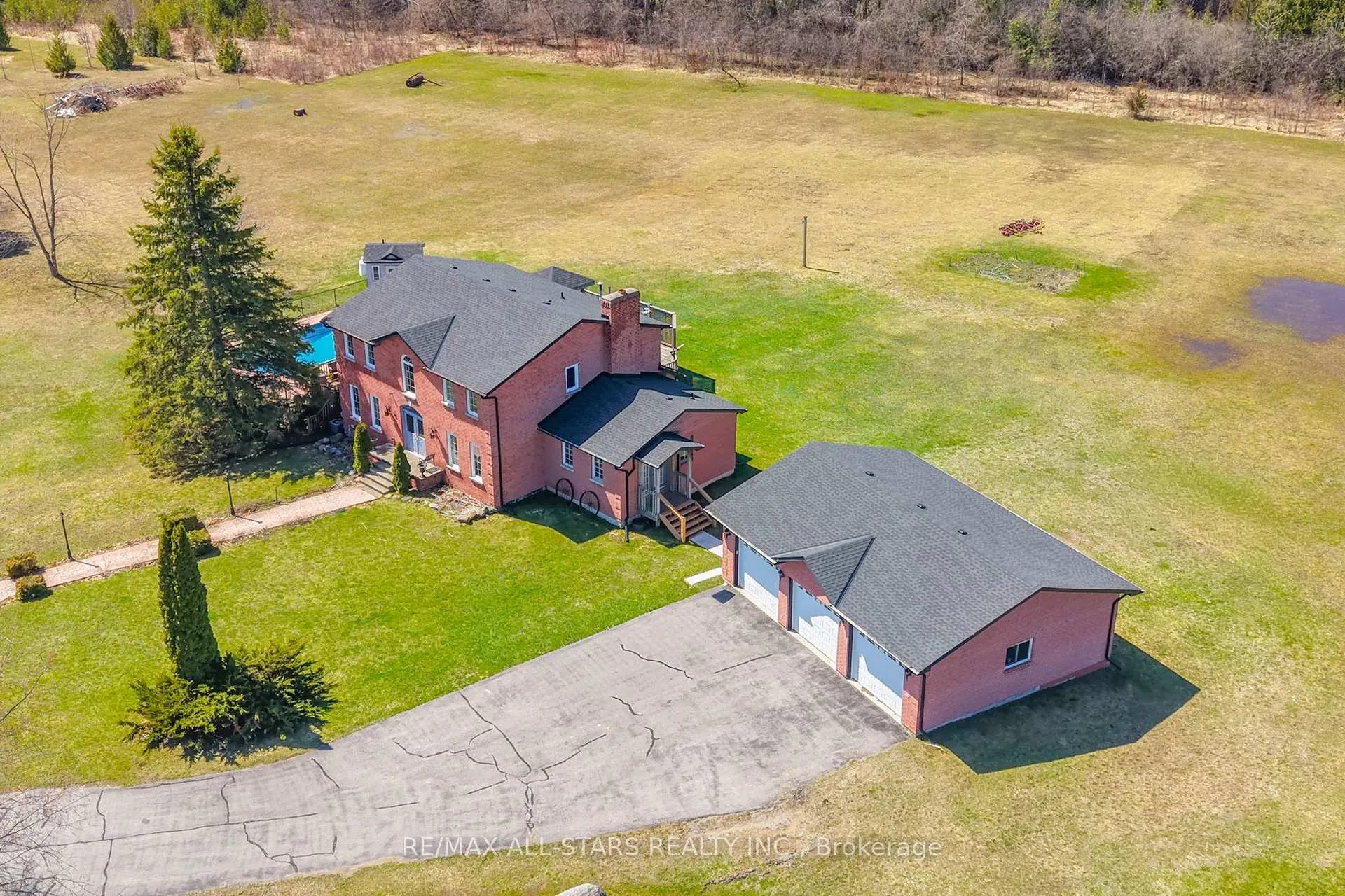 Photo 11 of 25472 Lakeridge Road, Georgina, Pefferlaw — HOMEH