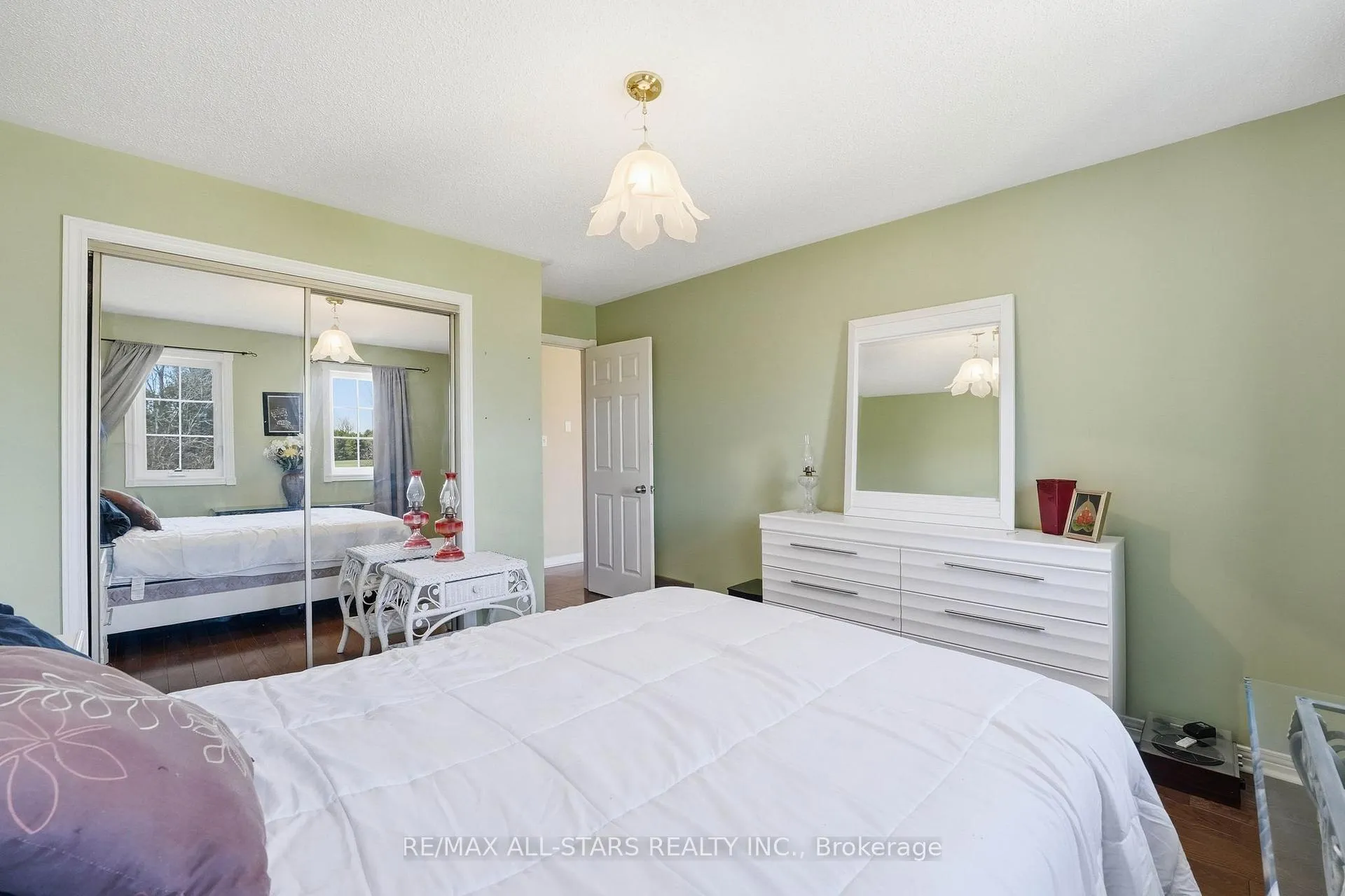 Photo 31 of 25472 Lakeridge Road, Georgina, Pefferlaw — HOMEH
