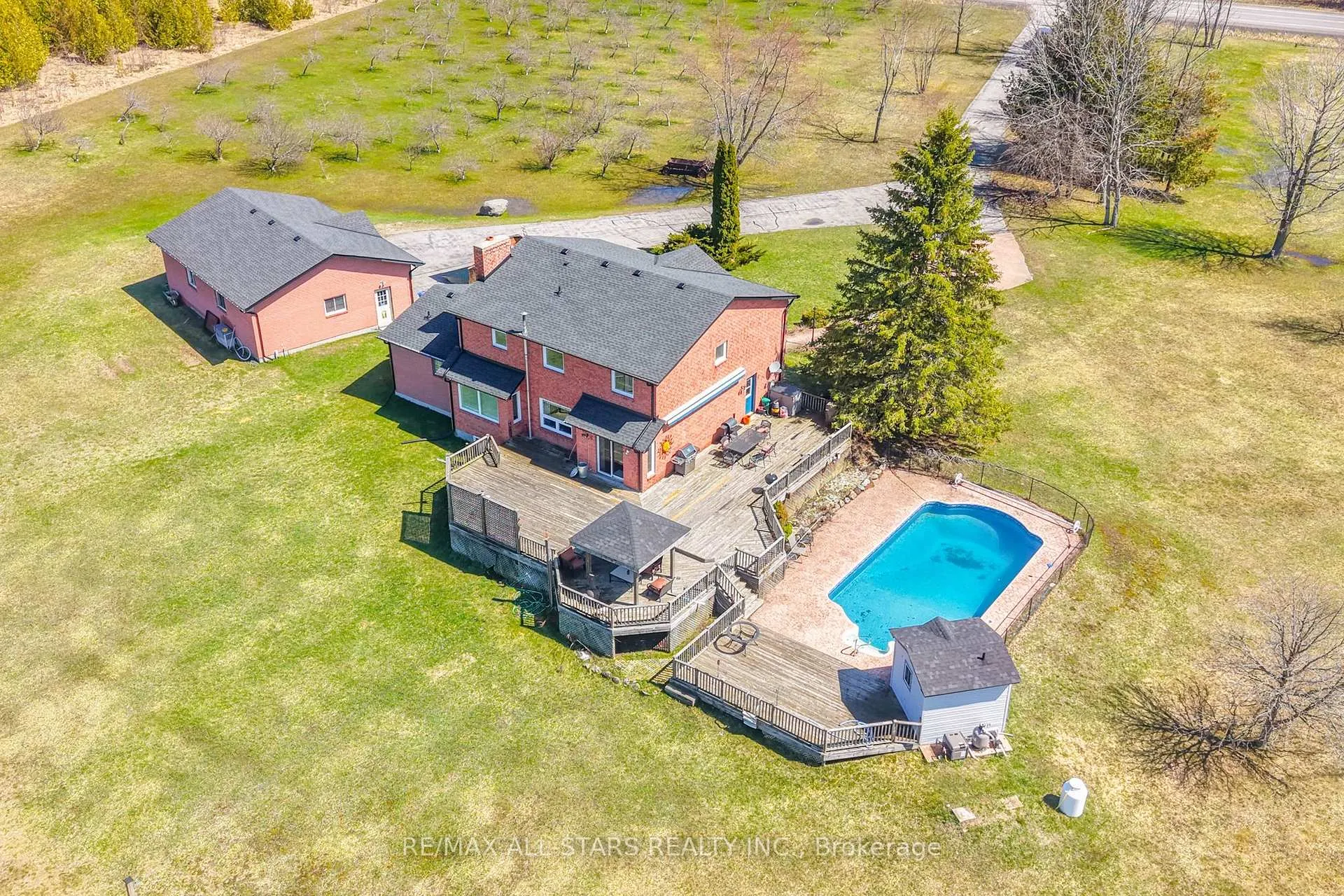 Photo 38 of 25472 Lakeridge Road, Georgina, Pefferlaw — HOMEH