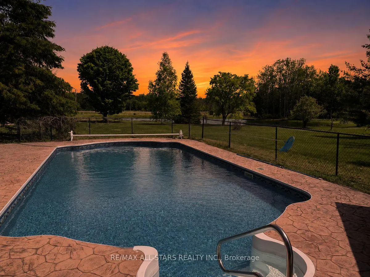 Photo 40 of 25472 Lakeridge Road, Georgina, Pefferlaw — HOMEH
