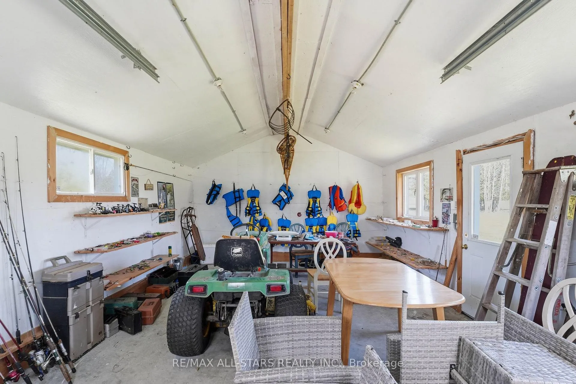 Photo 46 of 25472 Lakeridge Road, Georgina, Pefferlaw — HOMEH