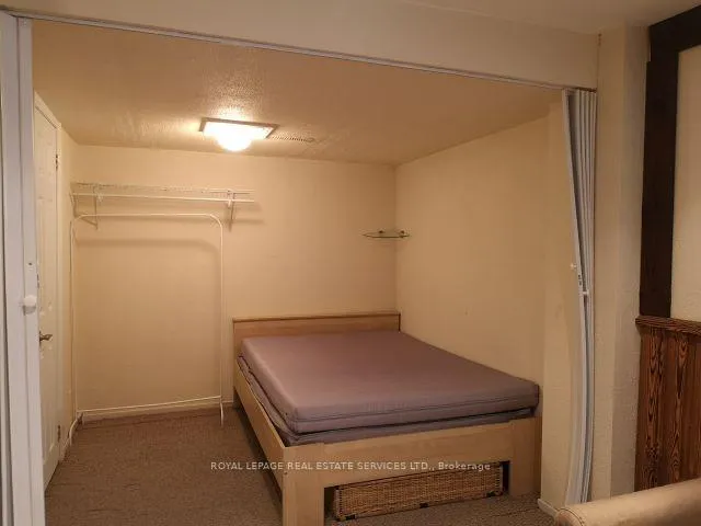 Photo 3 of Unit Bsmt, 3446 Woodhurst Crescent, Mississauga, Erin Mills — HOMEH