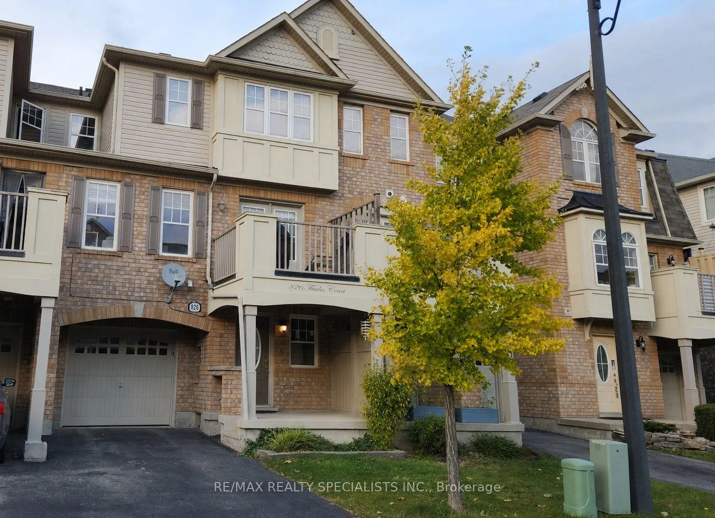 Front of 826 Fowles Court