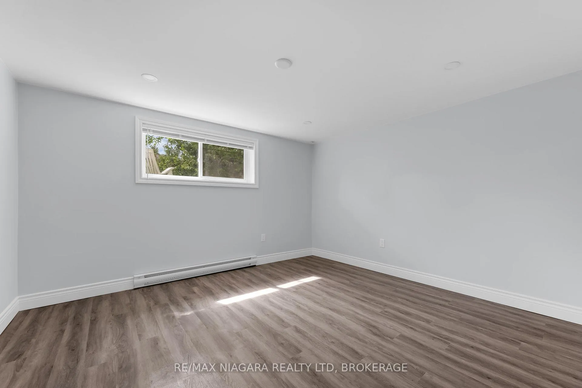 Photo 35 of Unit 11, 833 Foss Road, Pelham, Fenwick — HOMEH