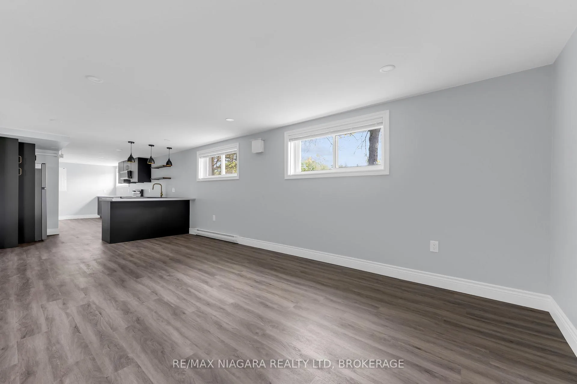Photo 10 of Unit 11, 833 Foss Road, Pelham, Fenwick — HOMEH