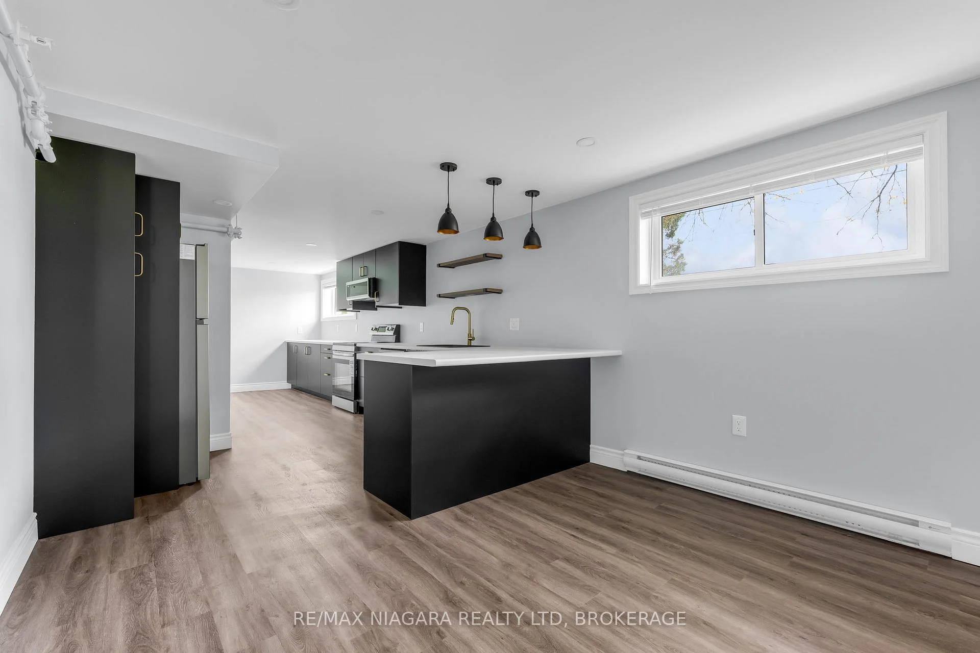 Photo 15 of Unit 11, 833 Foss Road, Pelham, Fenwick — HOMEH