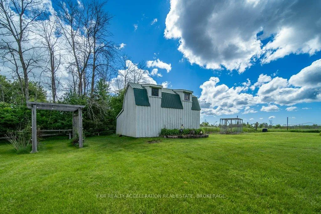 Photo 34 of 1225 Townline Road, Loyalist, Lennox and Addington - South — HOMEH