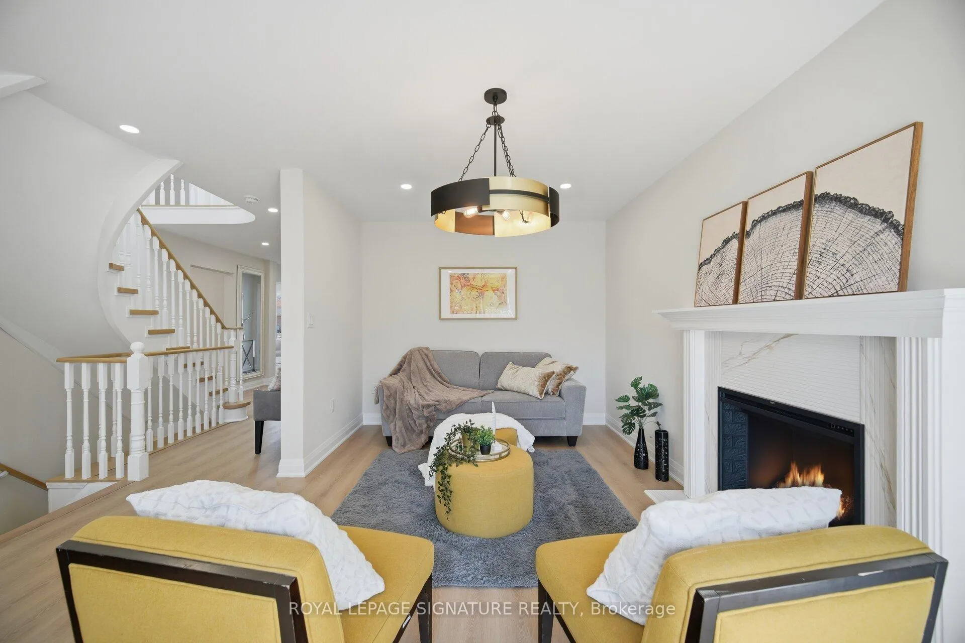 Photo 11 of 11 Wessenger Drive, Barrie, Holly — HOMEH