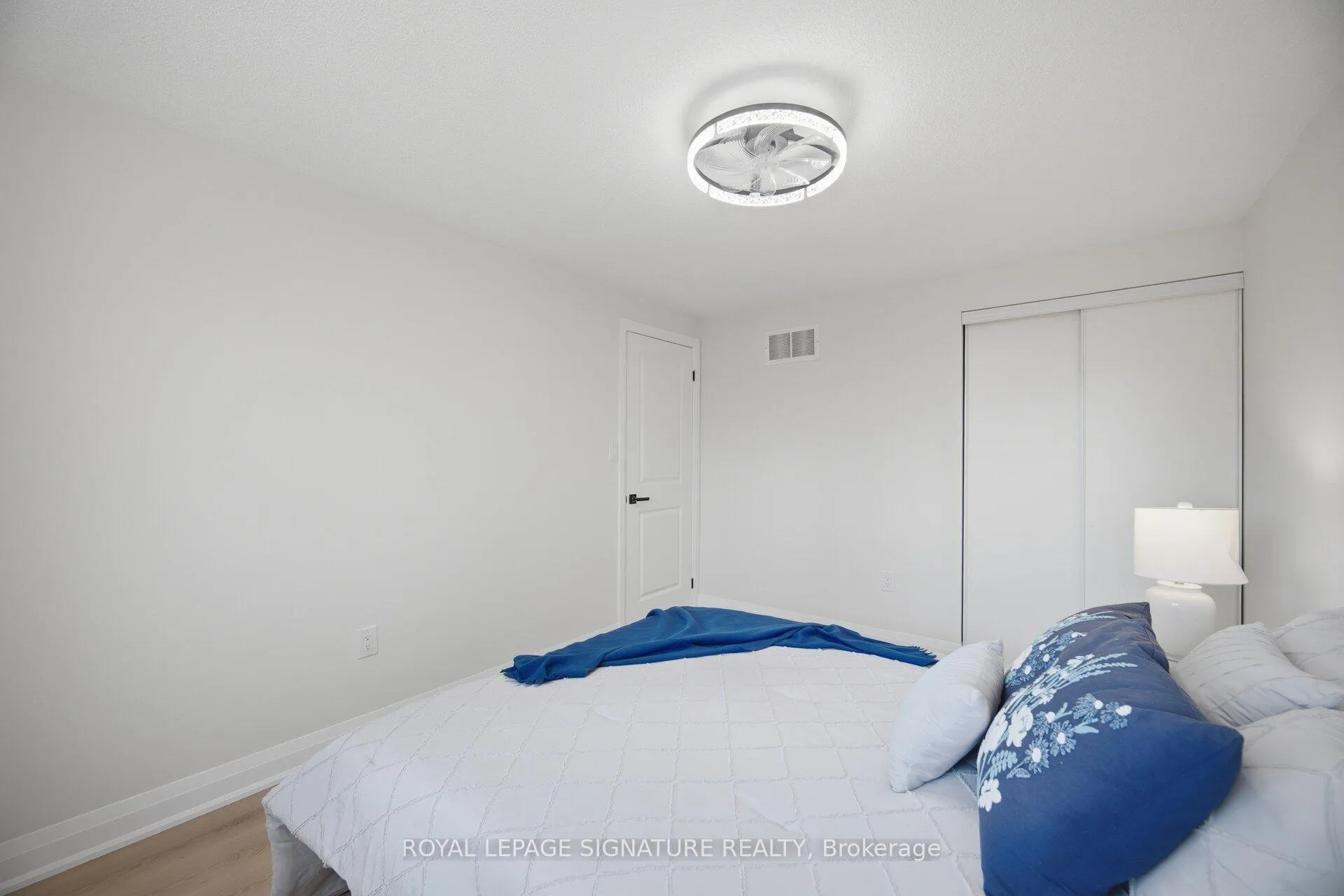 Photo 29 of 11 Wessenger Drive, Barrie, Holly — HOMEH