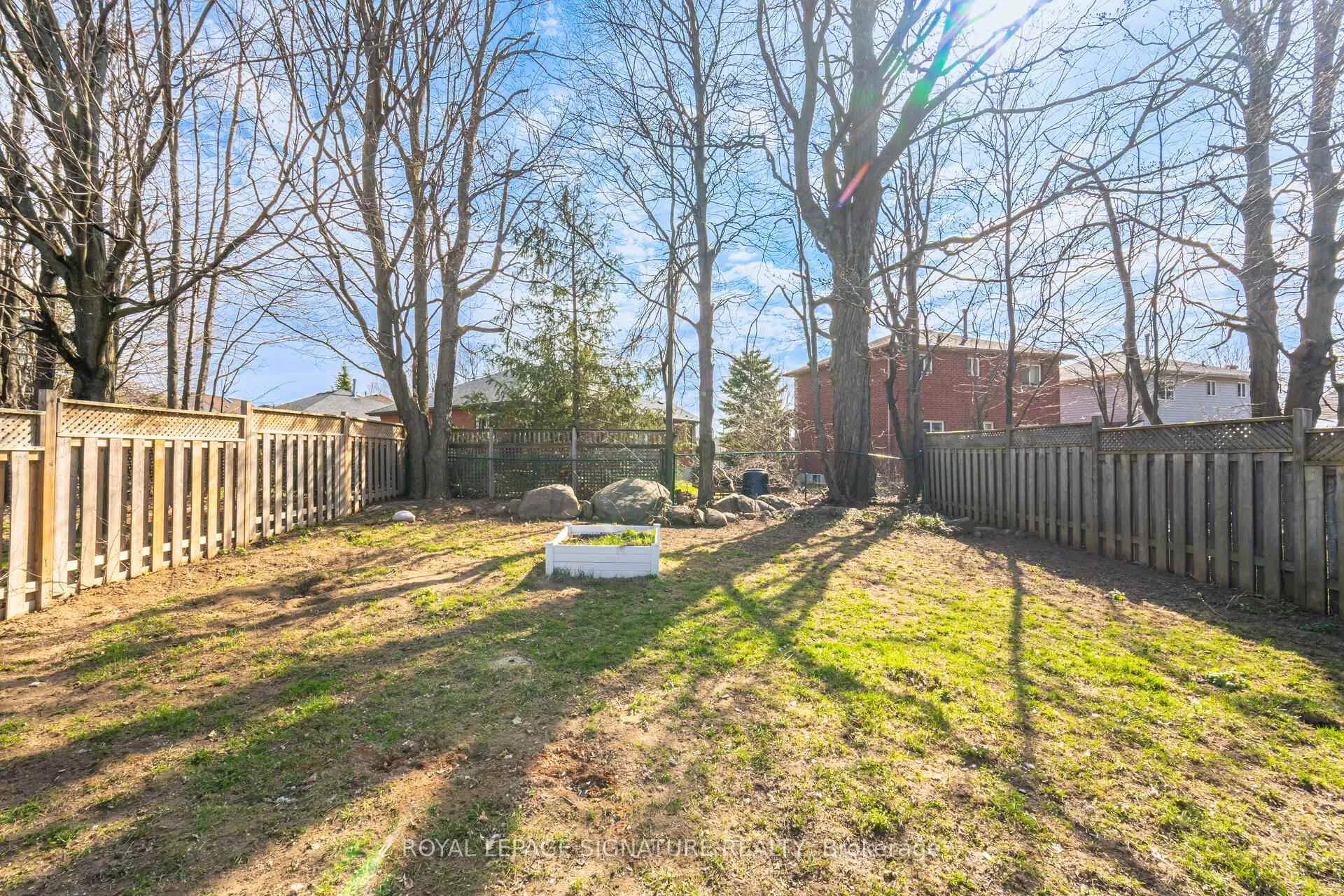 Photo 49 of 11 Wessenger Drive, Barrie, Holly — HOMEH