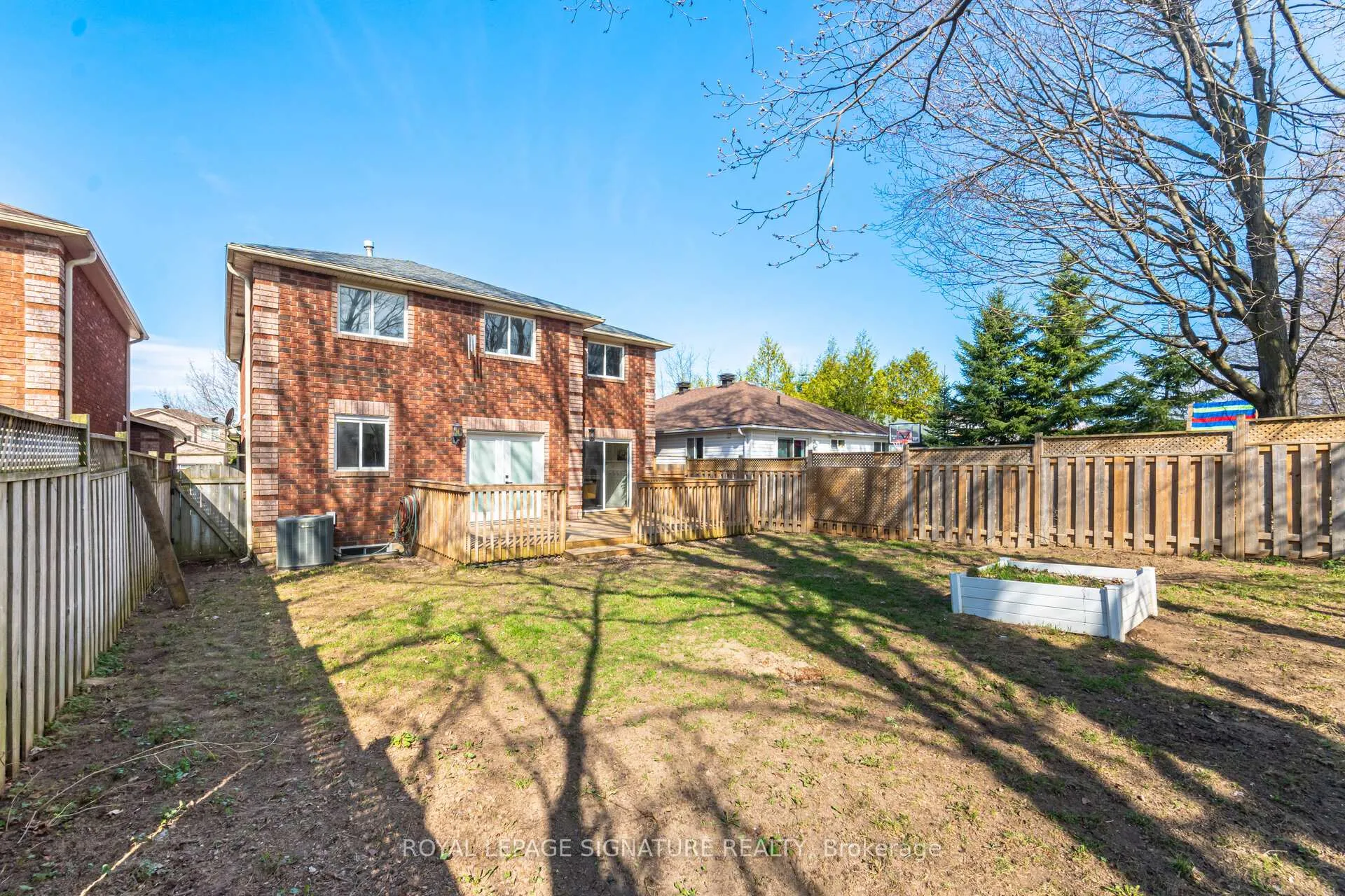 Photo 50 of 11 Wessenger Drive, Barrie, Holly — HOMEH