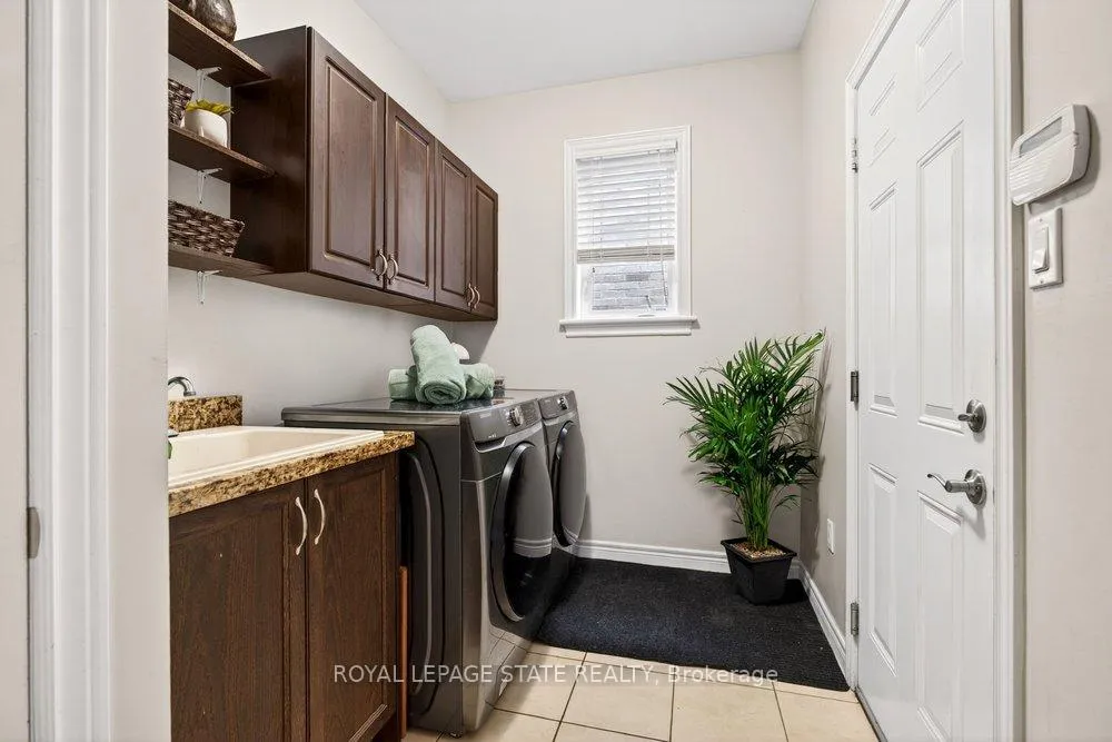 Photo 18 of 7 Summerwind Drive, Hamilton, Sheldon — HOMEH