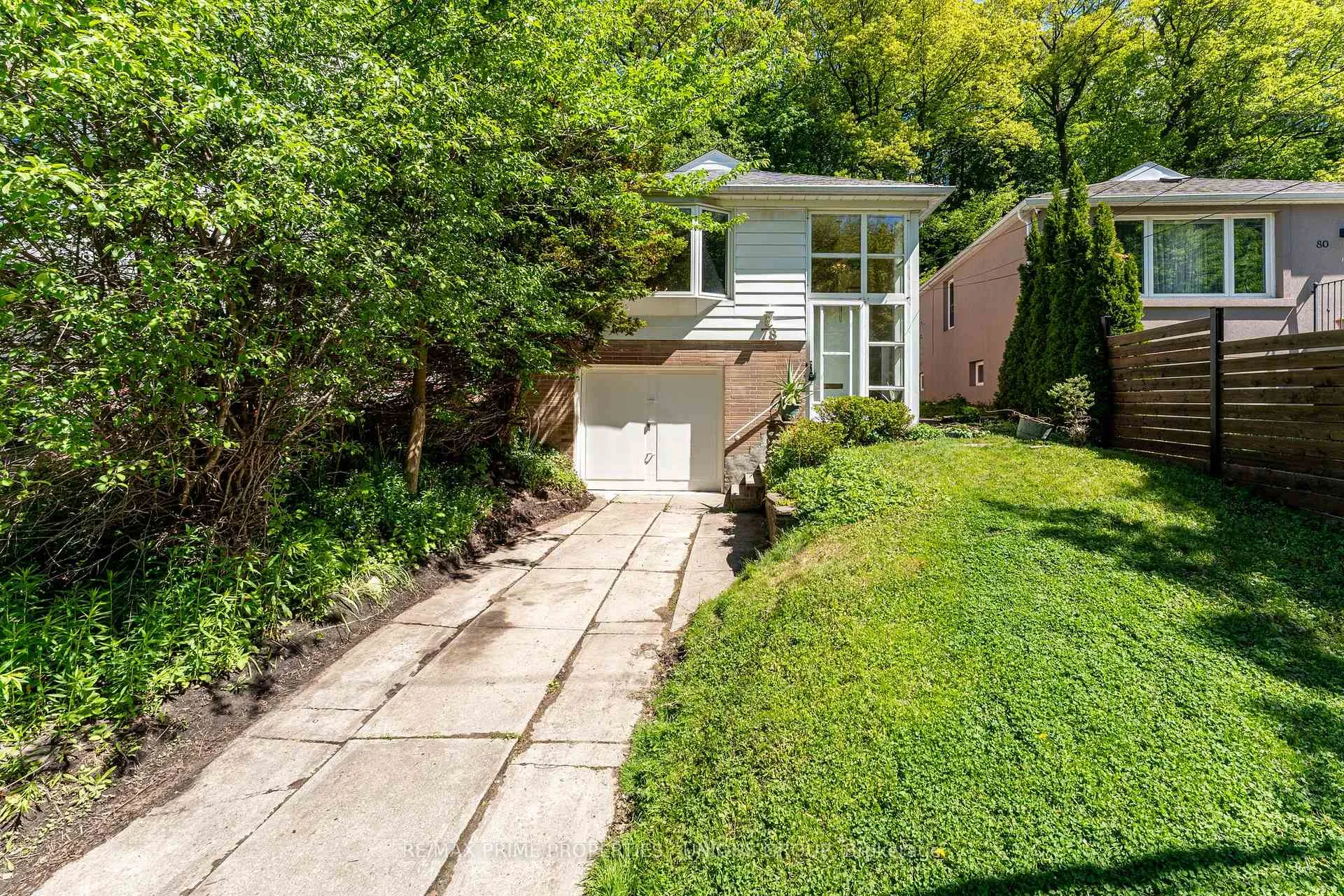 Photo 1 of 78 Glen Davis Crescent, Toronto, East End-Danforth — HOMEH