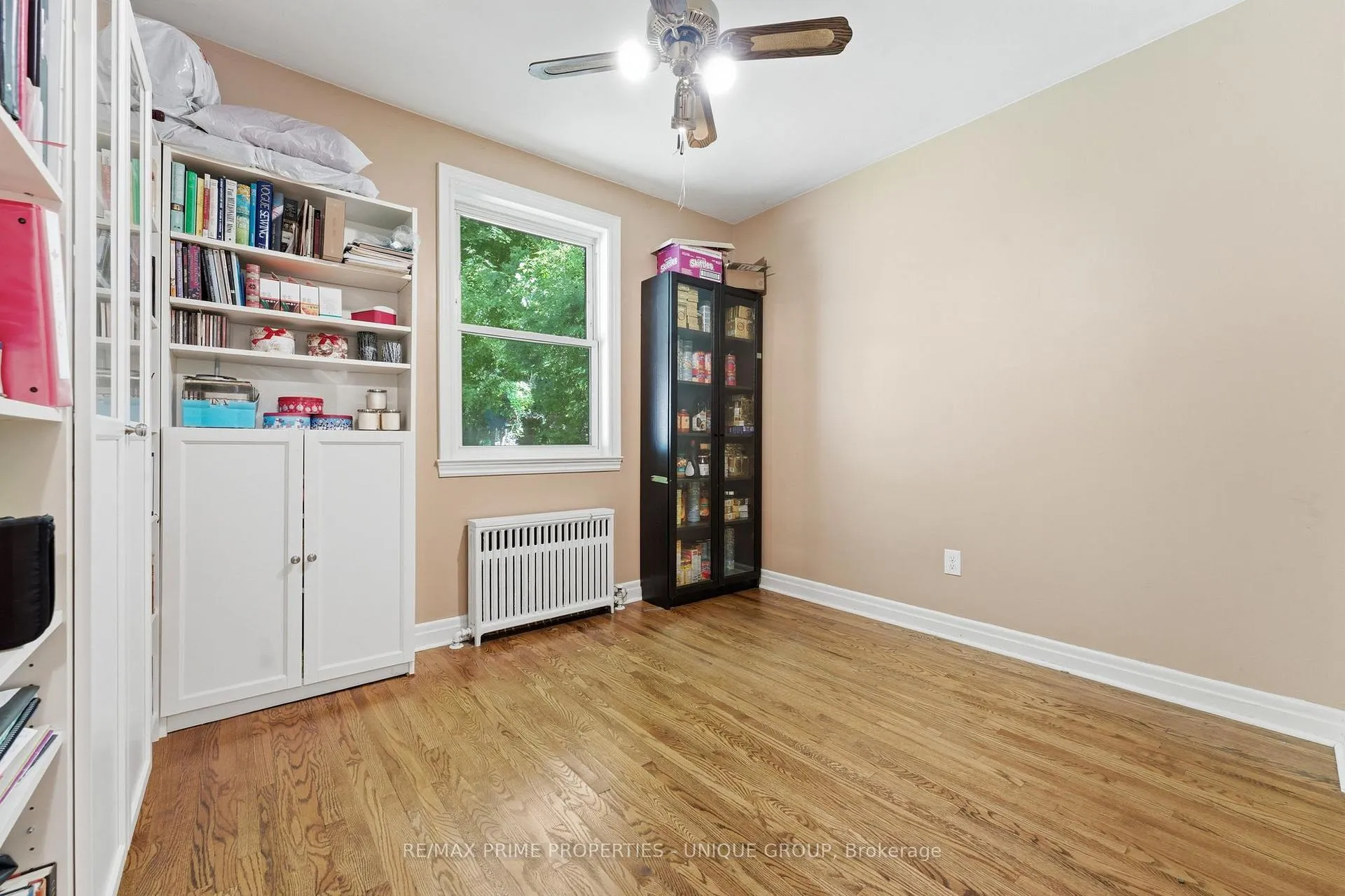 Photo 18 of 78 Glen Davis Crescent, Toronto, East End-Danforth — HOMEH