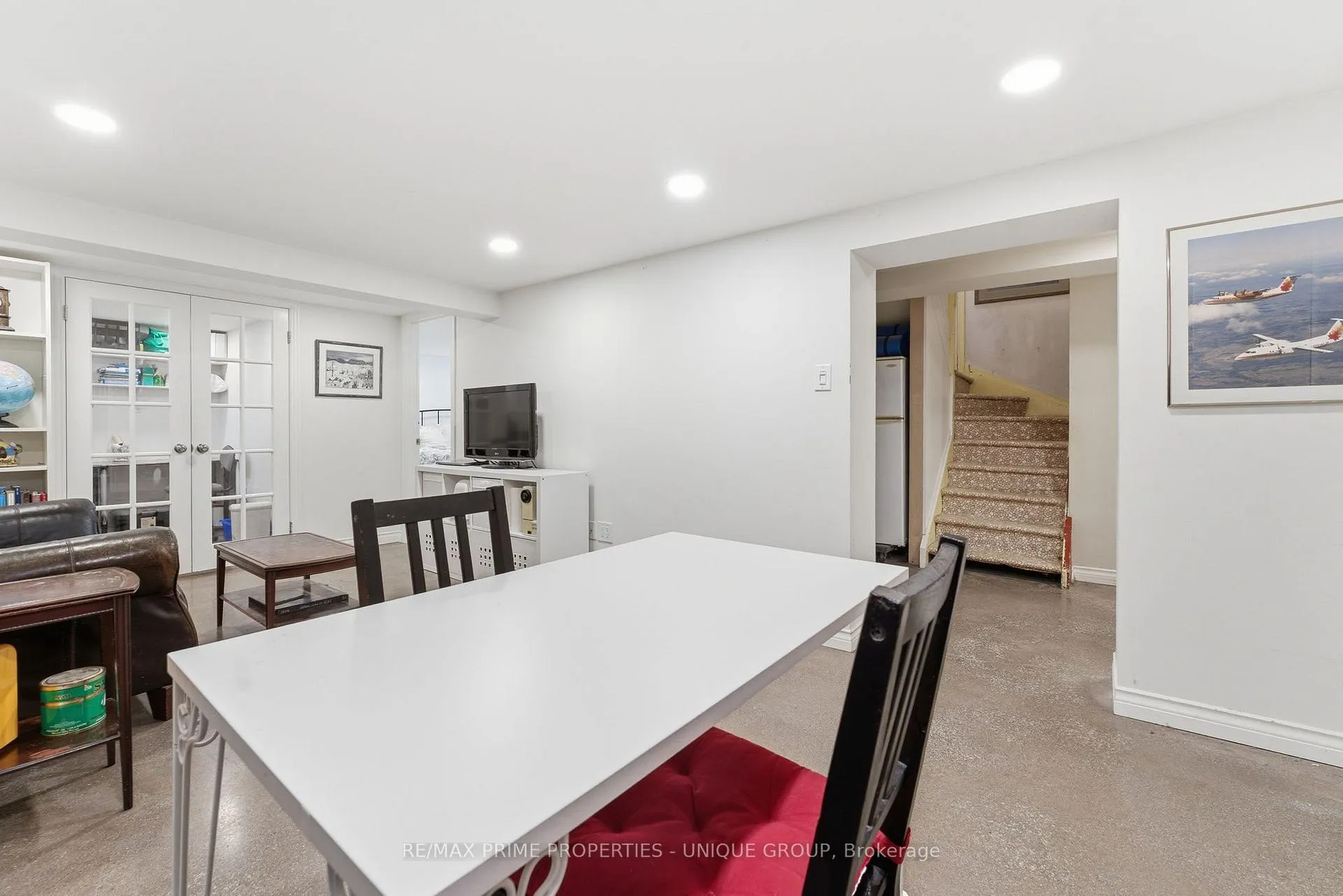 Photo 22 of 78 Glen Davis Crescent, Toronto, East End-Danforth — HOMEH