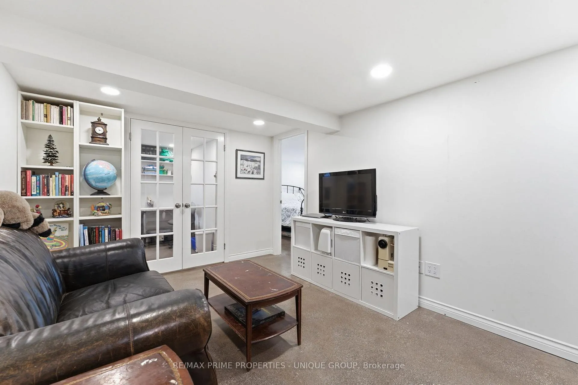 Photo 23 of 78 Glen Davis Crescent, Toronto, East End-Danforth — HOMEH