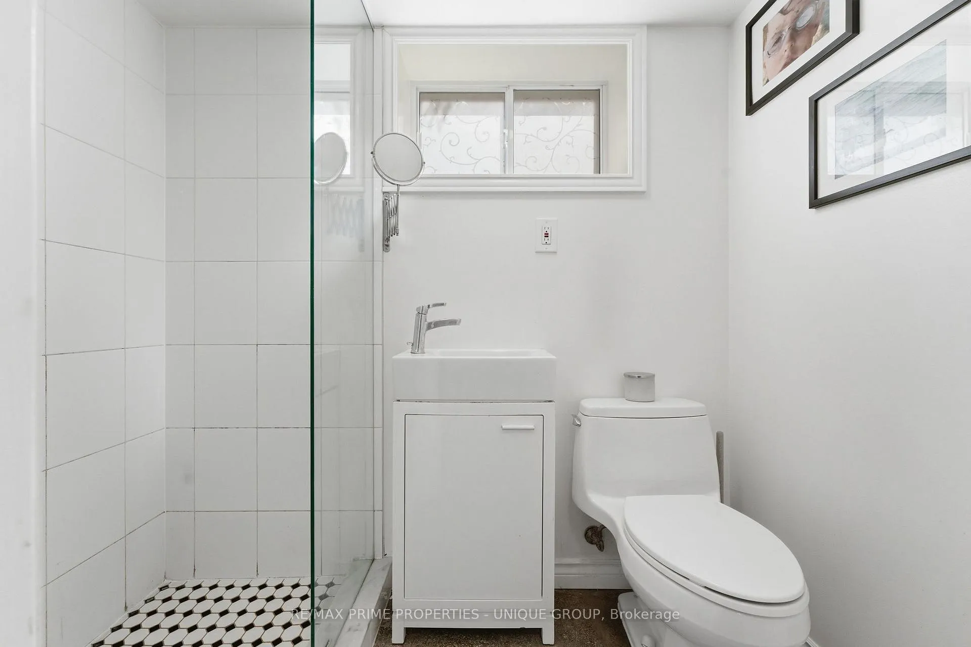 Photo 27 of 78 Glen Davis Crescent, Toronto, East End-Danforth — HOMEH