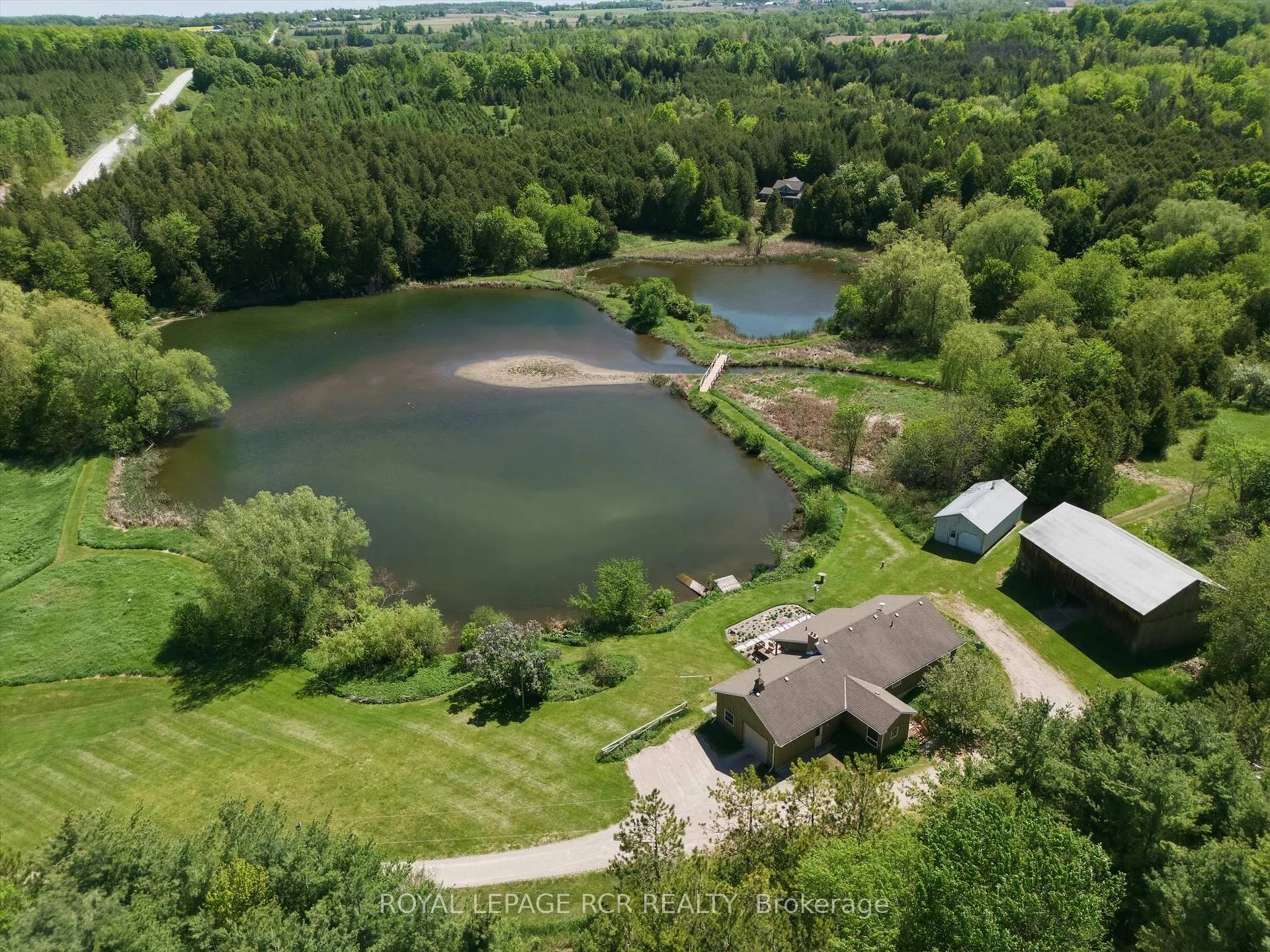 Front of 996248 Mulmur-Tos Townline