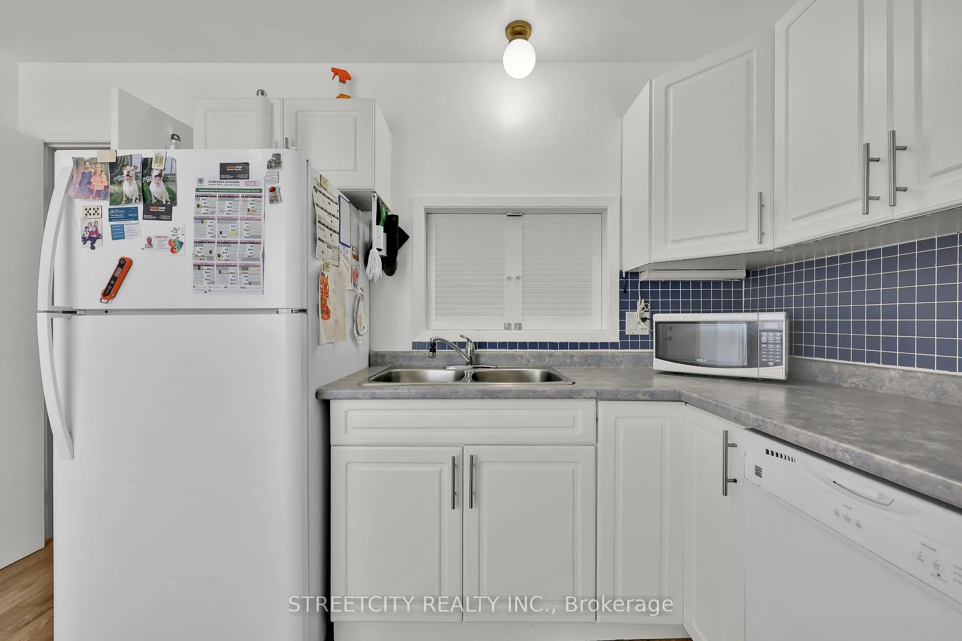 Photo 3 of Unit 8, 253 Taylor Street, London, East C — HOMEH