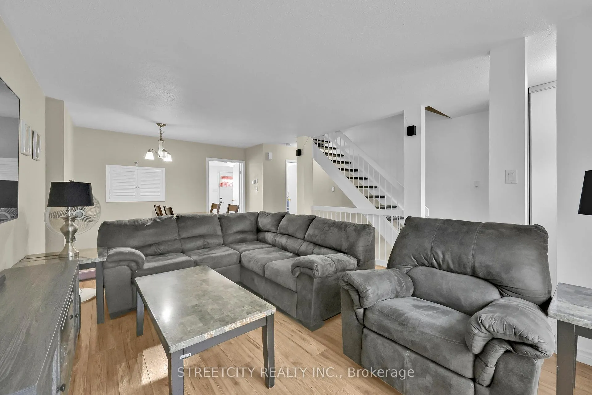 Photo 12 of Unit 8, 253 Taylor Street, London, East C — HOMEH