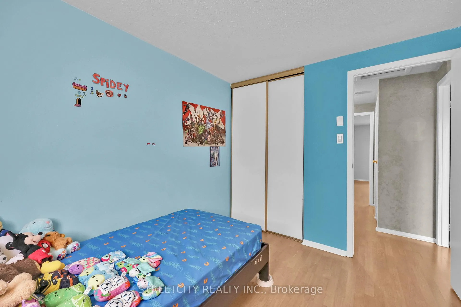 Photo 19 of Unit 8, 253 Taylor Street, London, East C — HOMEH
