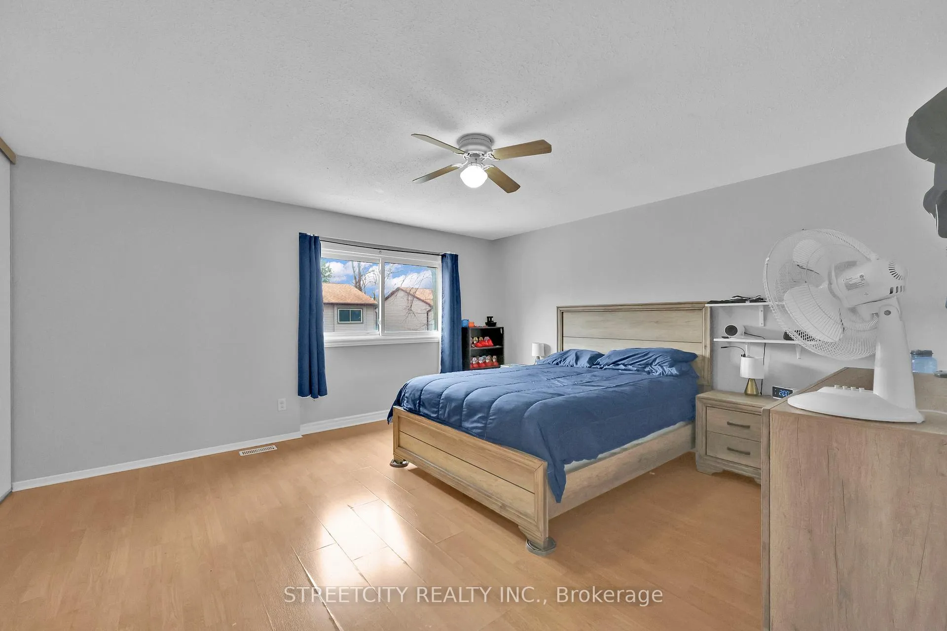 Photo 23 of Unit 8, 253 Taylor Street, London, East C — HOMEH