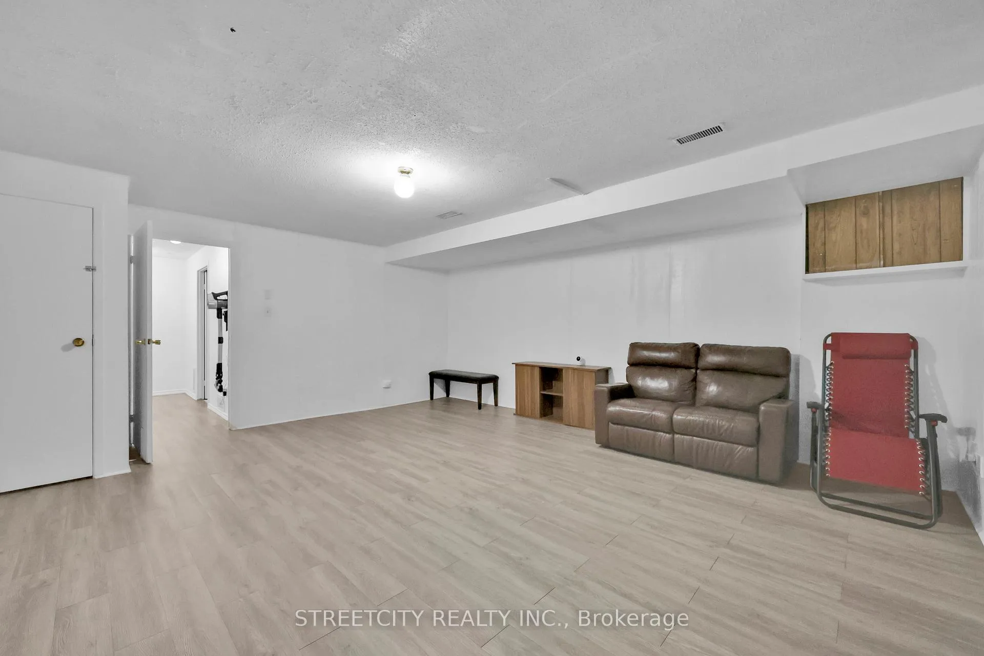 Photo 28 of Unit 8, 253 Taylor Street, London, East C — HOMEH