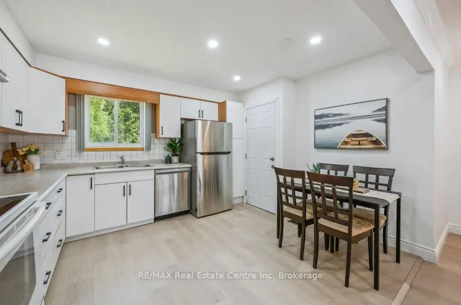 Photo 2 of Unit Upper, 72 Ferndale Avenue, Guelph, Victoria North — HOMEH