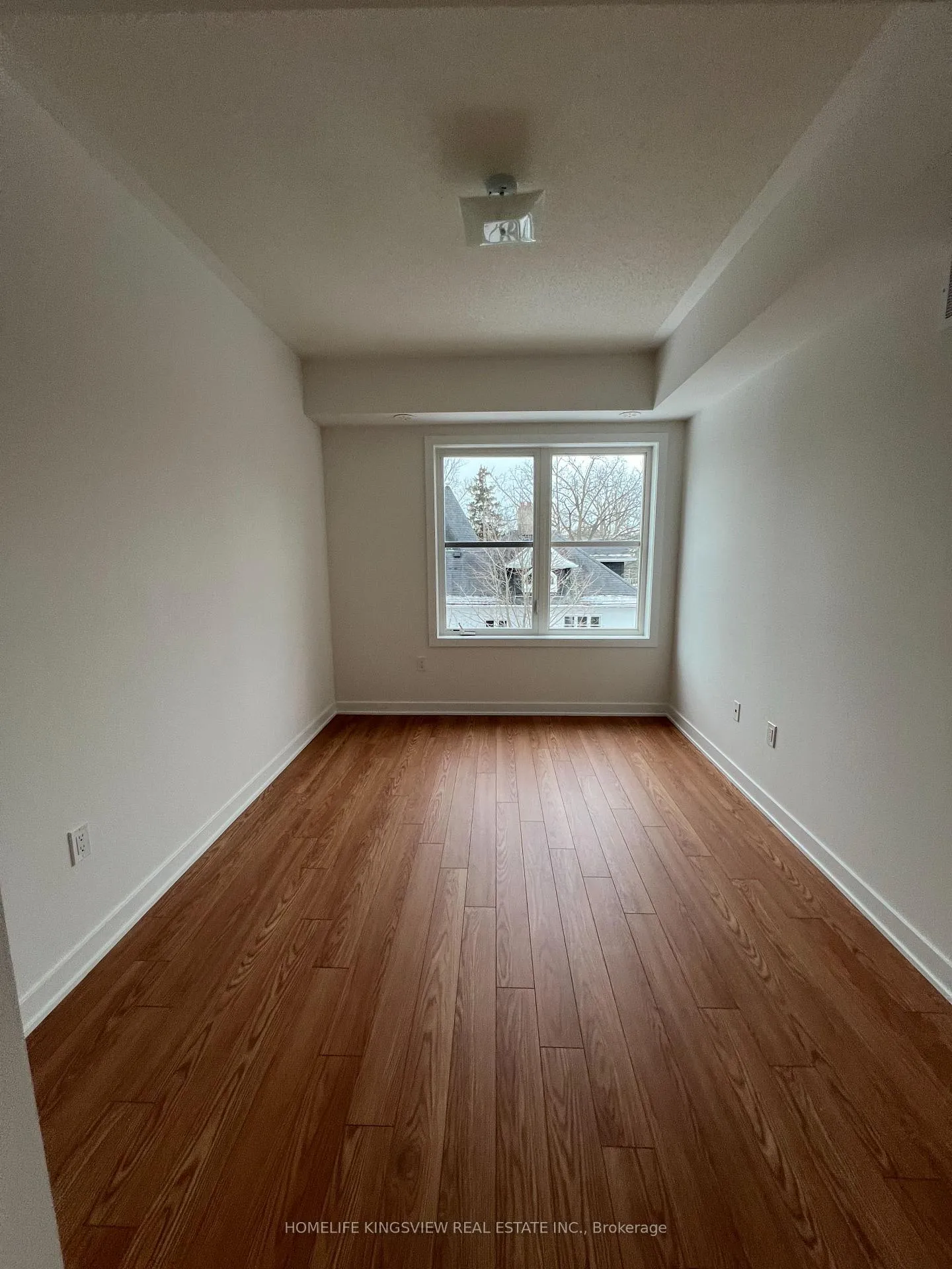 Photo 5 of Unit 231, 15100 Yonge Street, Aurora, Aurora Village — HOMEH