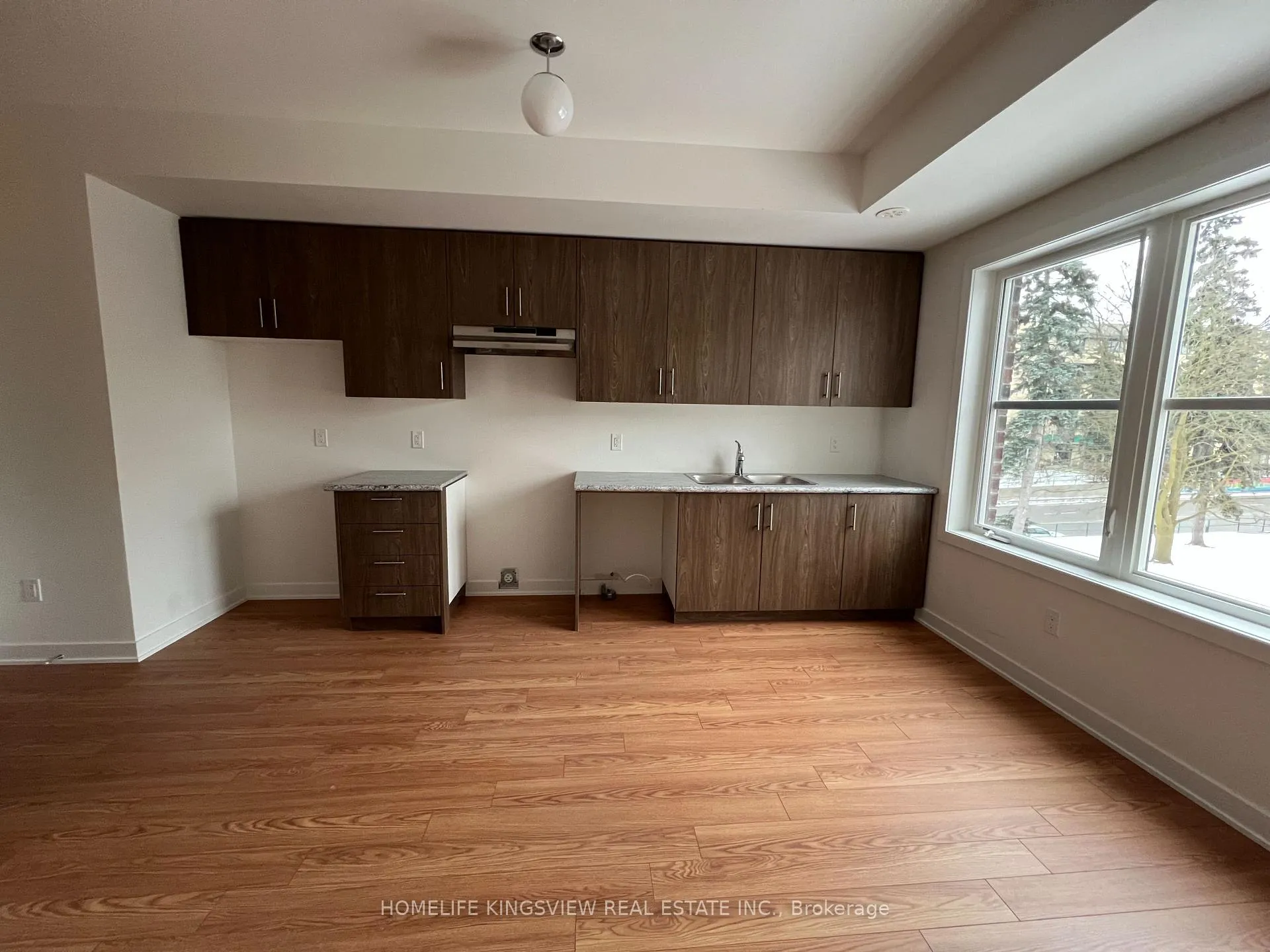 Photo 10 of Unit 231, 15100 Yonge Street, Aurora, Aurora Village — HOMEH