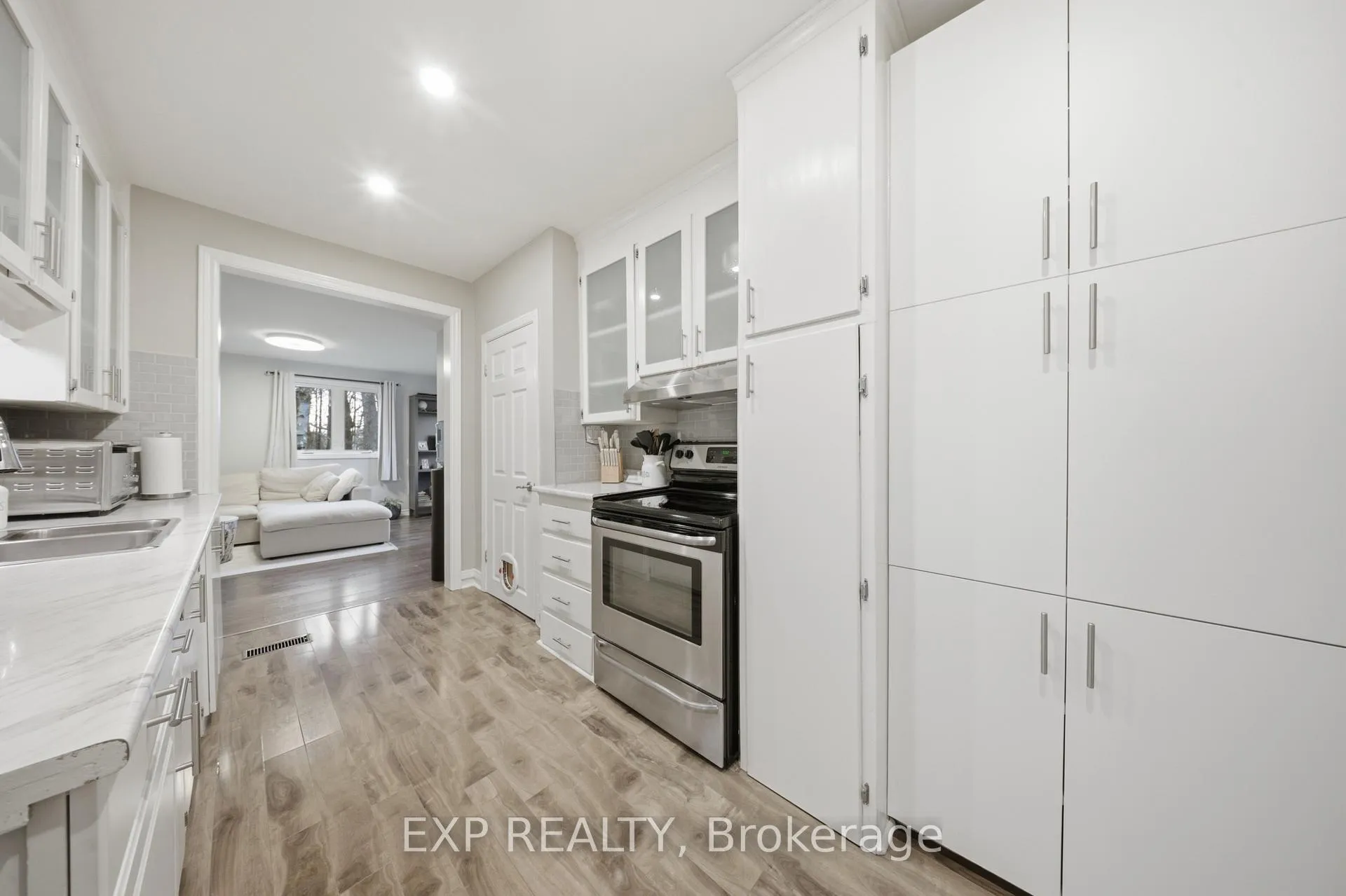 Photo 8 of 6092 Cedar Springs Road, Burlington, Rural Burlington — HOMEH