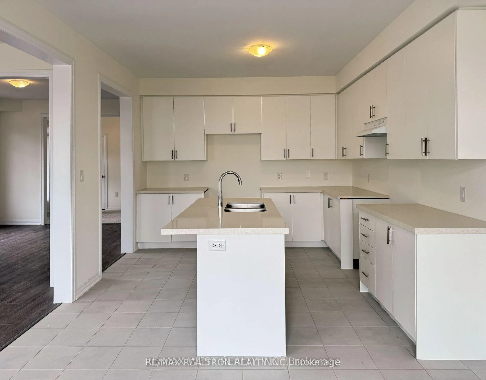 Photo 9 of 2 Ed Ewert Avenue, Clarington, Newcastle — HOMEH