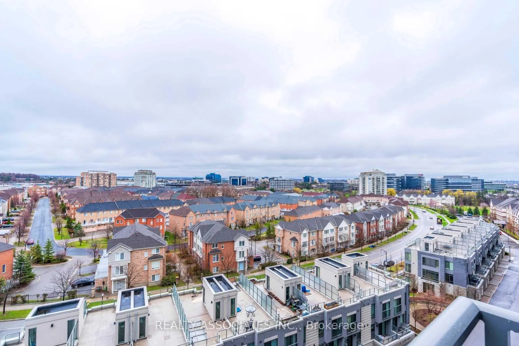Photo 8 of Unit 1020, 277 South Park Road, Markham, Commerce Valley — HOMEH