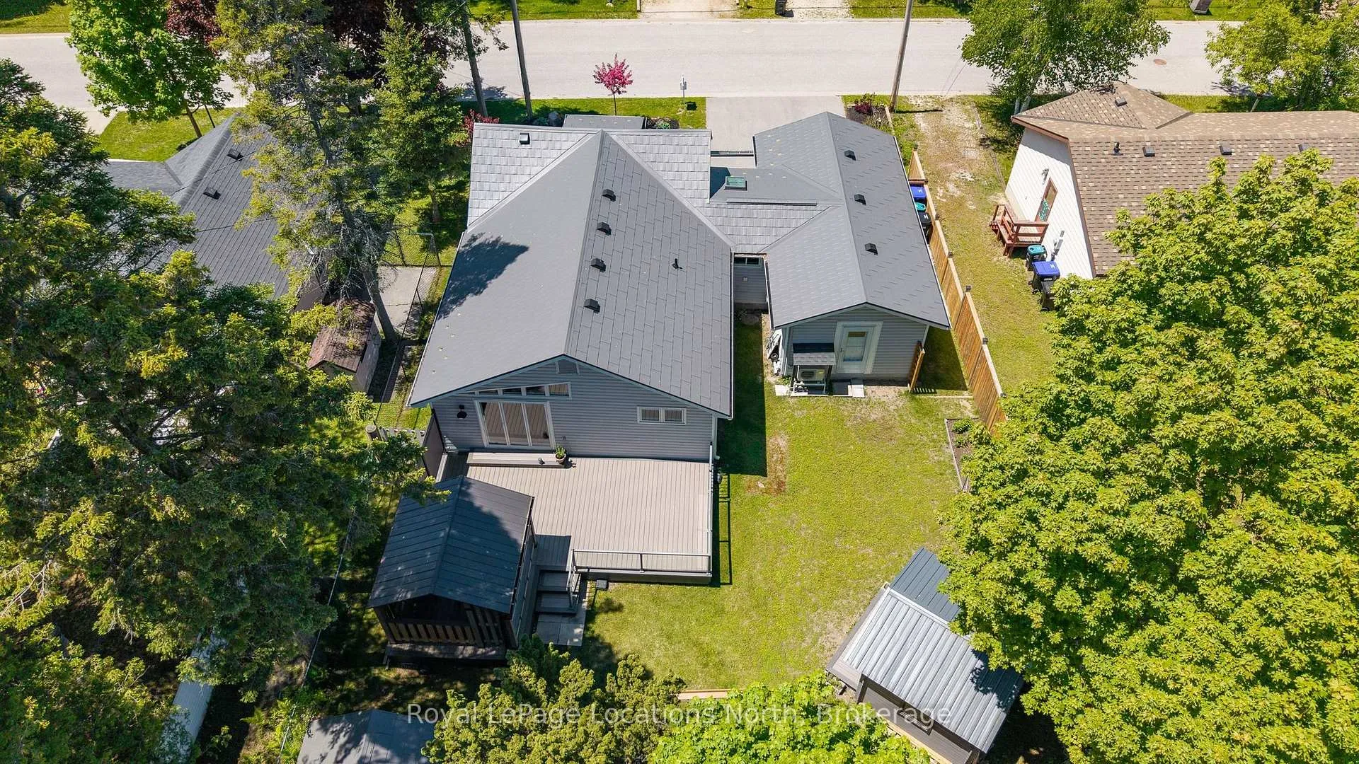 Photo 26 of 29 69th Street N, Wasaga Beach — HOMEH
