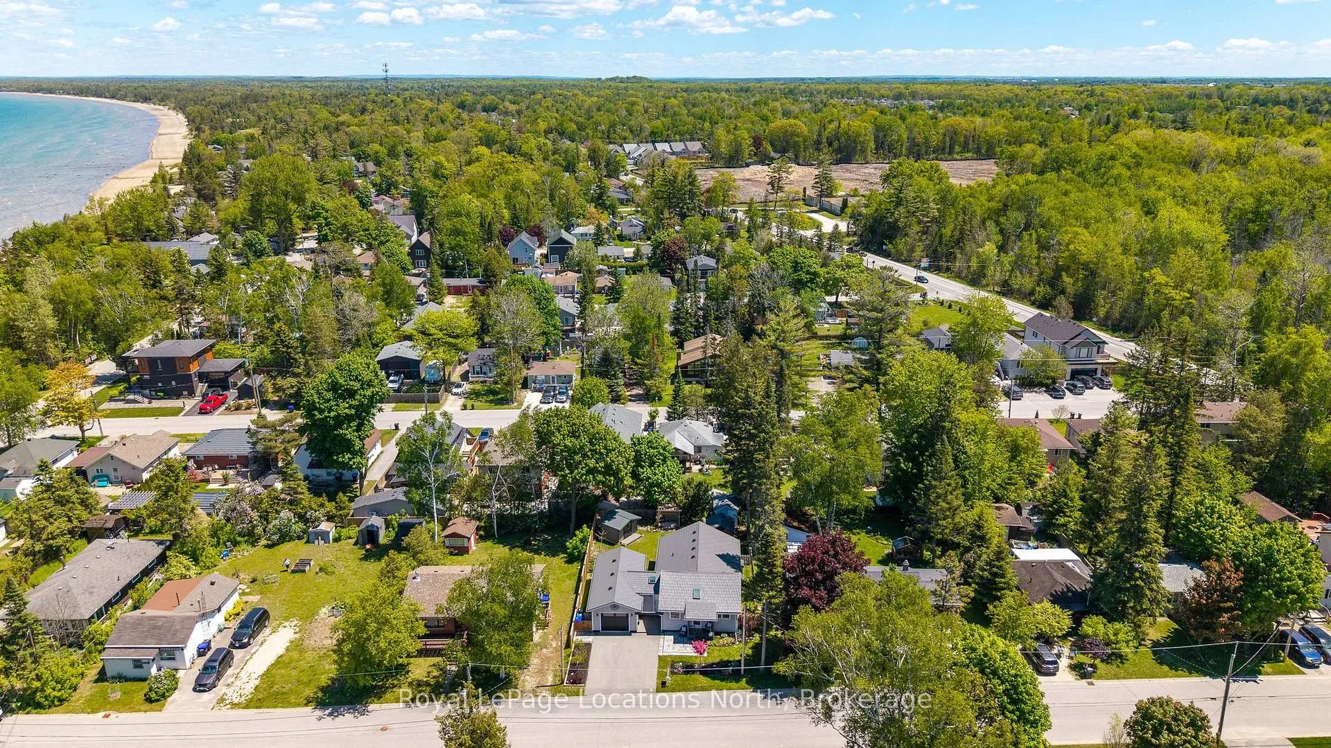 Photo 38 of 29 69th Street N, Wasaga Beach — HOMEH