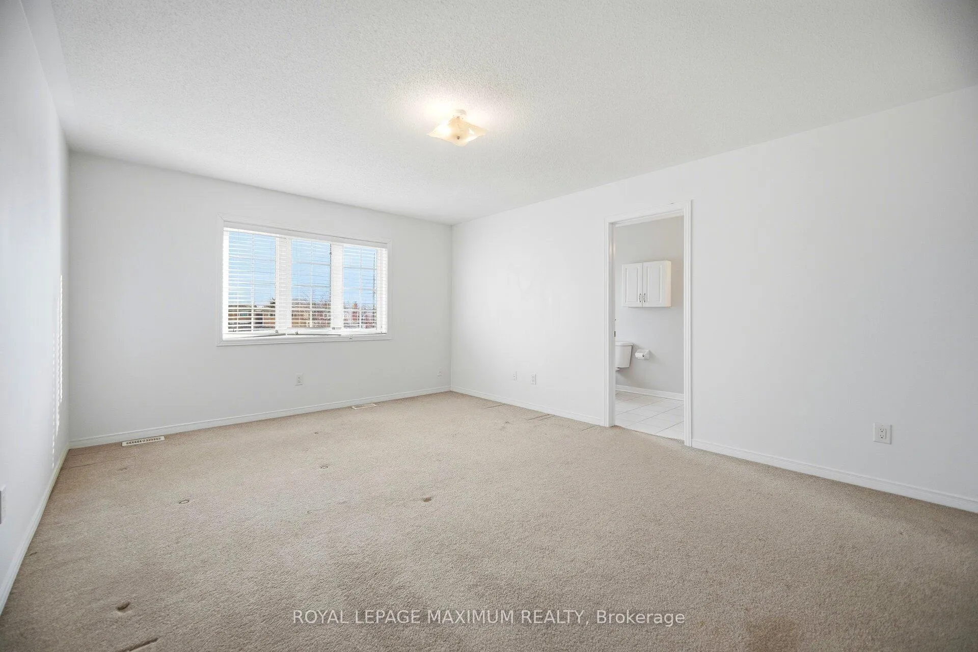 Photo 27 of 162 Gentile Circle, Vaughan, Elder Mills — HOMEH