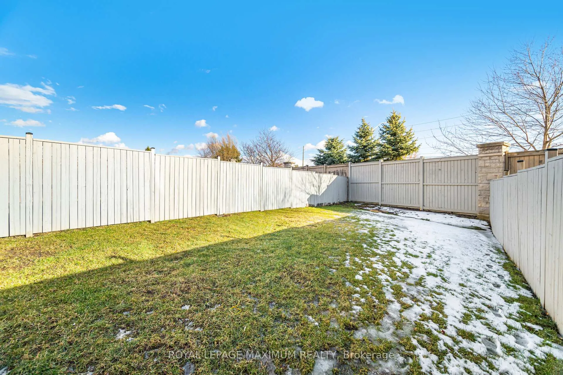 Photo 40 of 162 Gentile Circle, Vaughan, Elder Mills — HOMEH