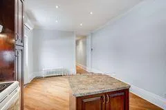 Photo 5 of Unit 2, 1098 Bathurst Street, Toronto, The Annex — HOMEH