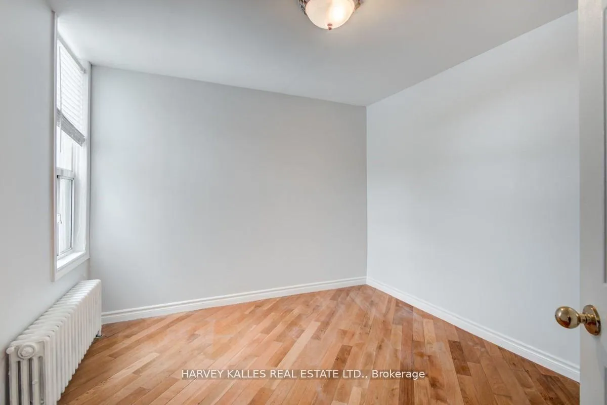 Photo 10 of Unit 2, 1098 Bathurst Street, Toronto, The Annex — HOMEH