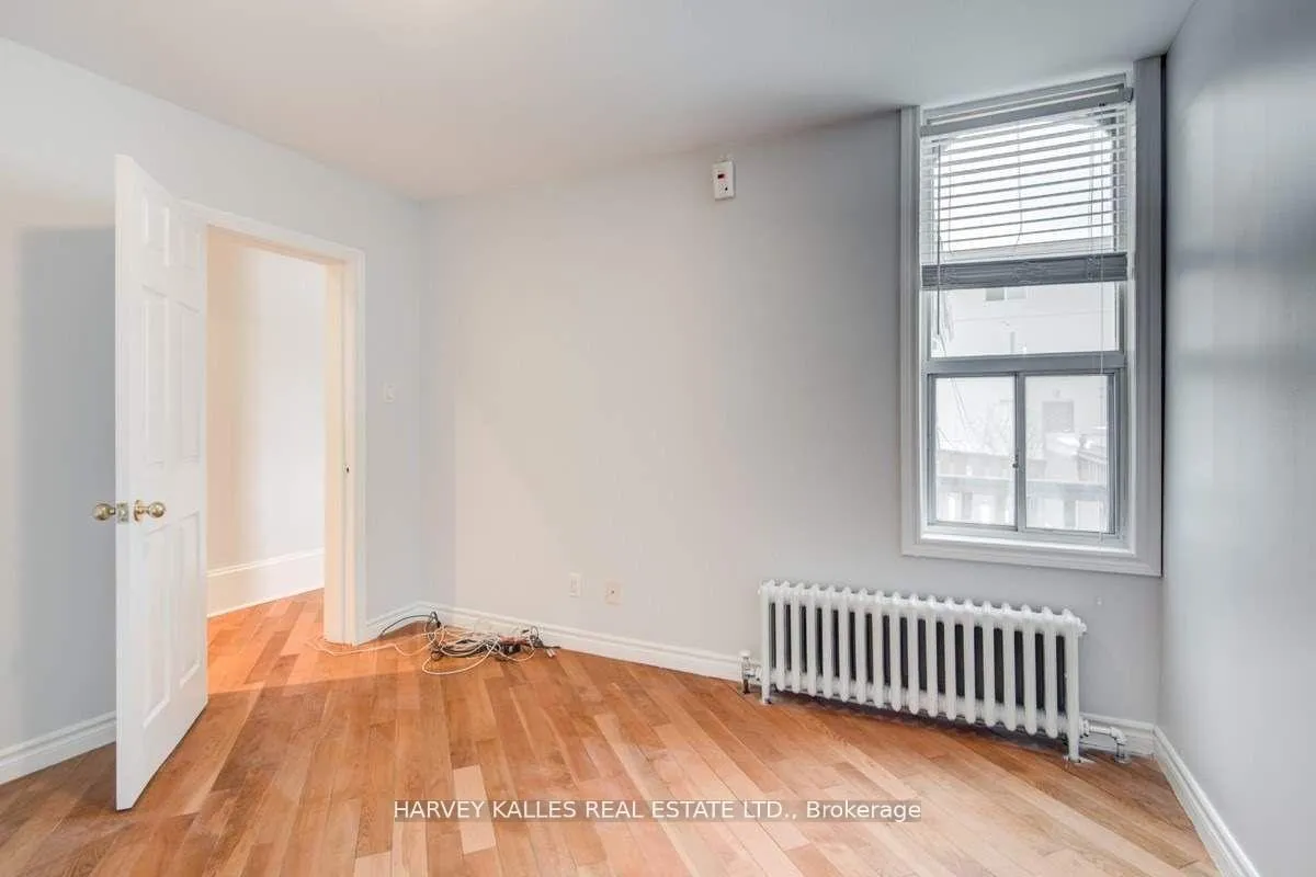 Photo 11 of Unit 2, 1098 Bathurst Street, Toronto, The Annex — HOMEH