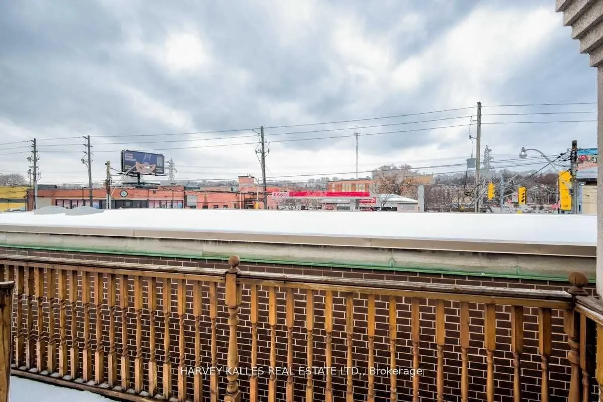 Photo 15 of Unit 2, 1098 Bathurst Street, Toronto, The Annex — HOMEH
