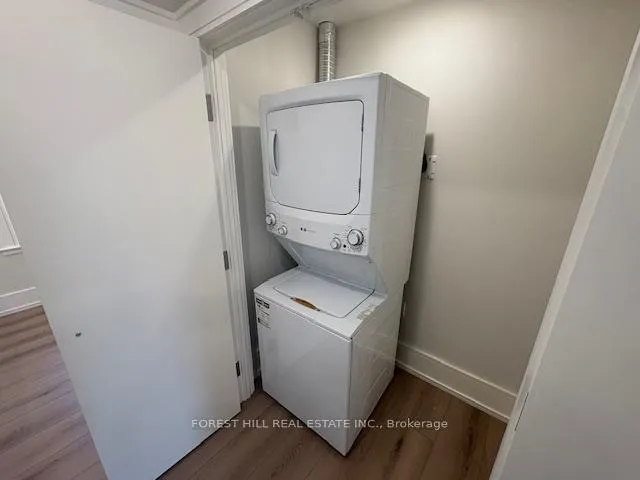 Photo 8 of Unit 2nd Level, 13 Thomas Street, Mississauga, Streetsville — HOMEH