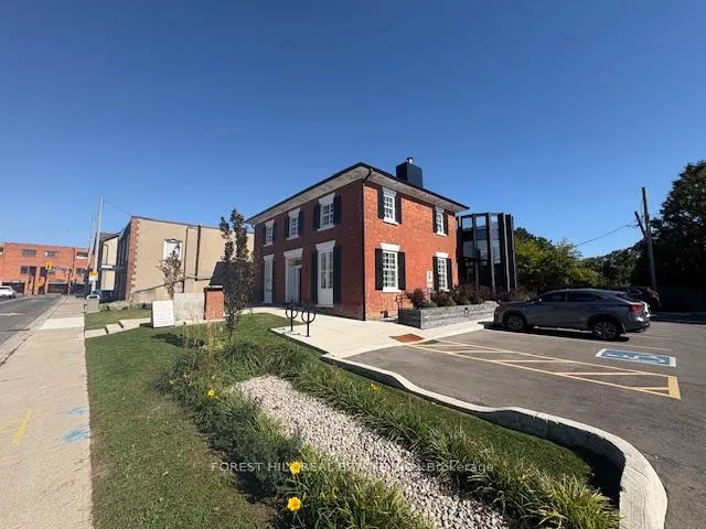 Photo 12 of Unit 2nd Level, 13 Thomas Street, Mississauga, Streetsville — HOMEH
