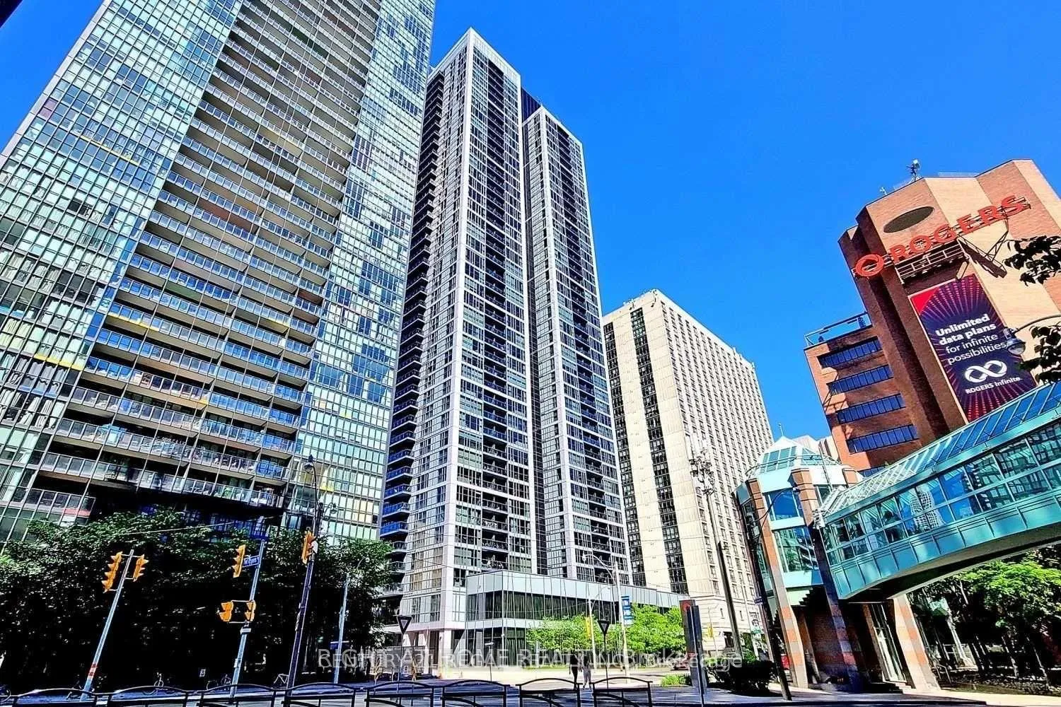 Photo 2 of Unit 2911, 28 Ted Rogers Way, Toronto, Church-Yonge Corridor — HOMEH